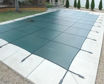 What Is the Difference Between Solid and Mesh Pool Covers?